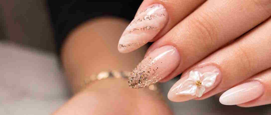 14 ans d'expérience en ongles en gel - Nelia Beauty